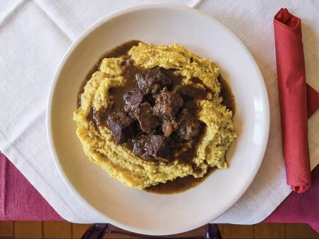 Cinghiale con Polenta Taragna